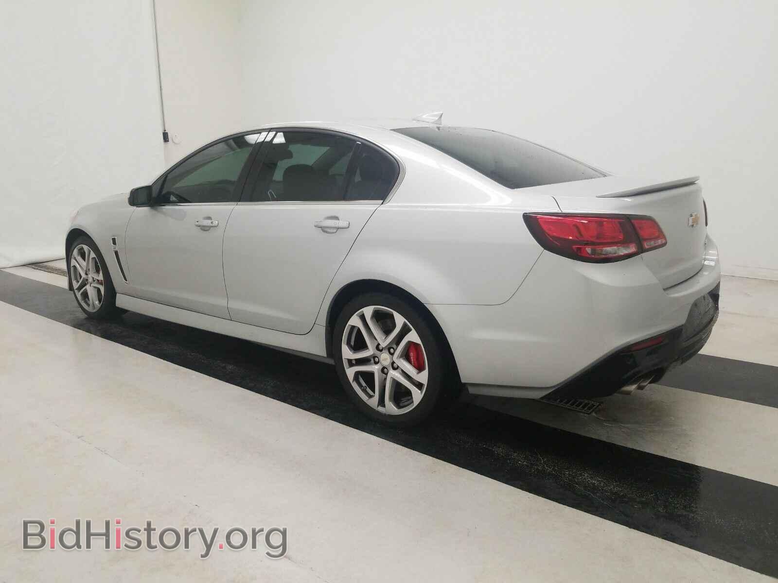 2017 Chevrolet SS - VIN: 6G3F15RW3HL301743 - Photo 6