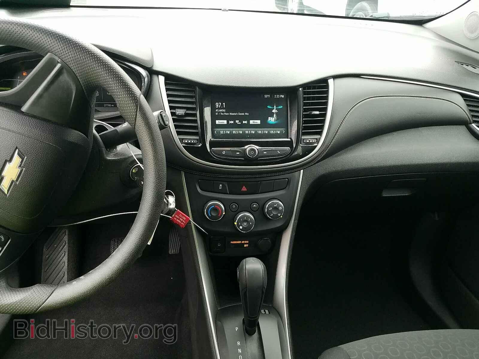2017 Chevrolet Trax - VIN: 3GNCJKSB3HL187583 - Фото 4