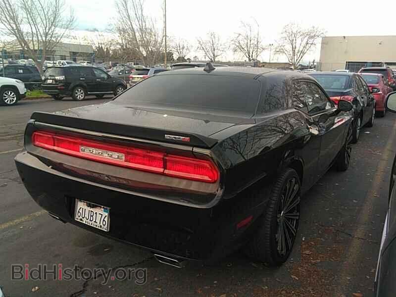 2012 Dodge Challenger - VIN: 2C3CDYAG7CH128283 - Фото 2