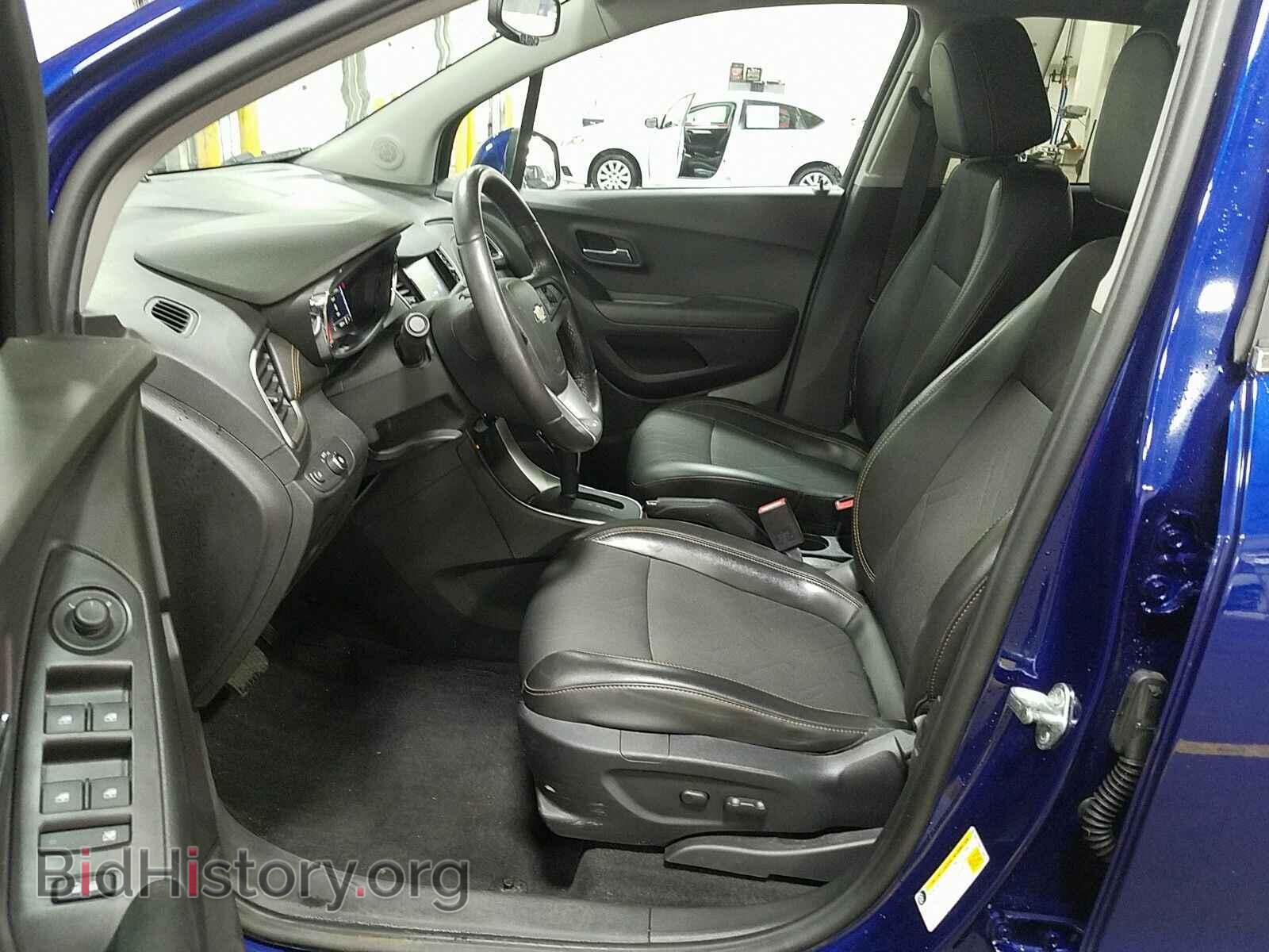 2017 Chevrolet Trax - VIN: 3GNCJLSB4HL178249 - Фото 3