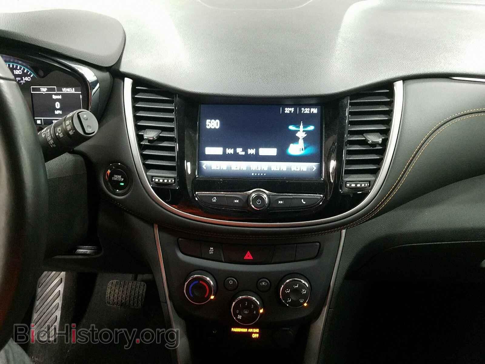 2017 Chevrolet Trax - VIN: 3GNCJLSB4HL178249 - Фото 4