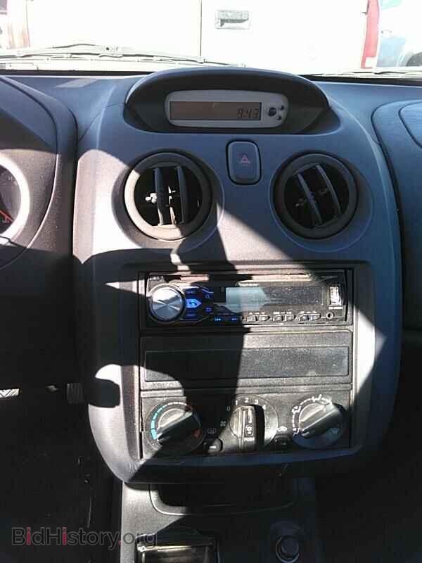 2004 Mitsubishi Eclipse - VIN: 4A3AC44GX4E048377 - Фото 4