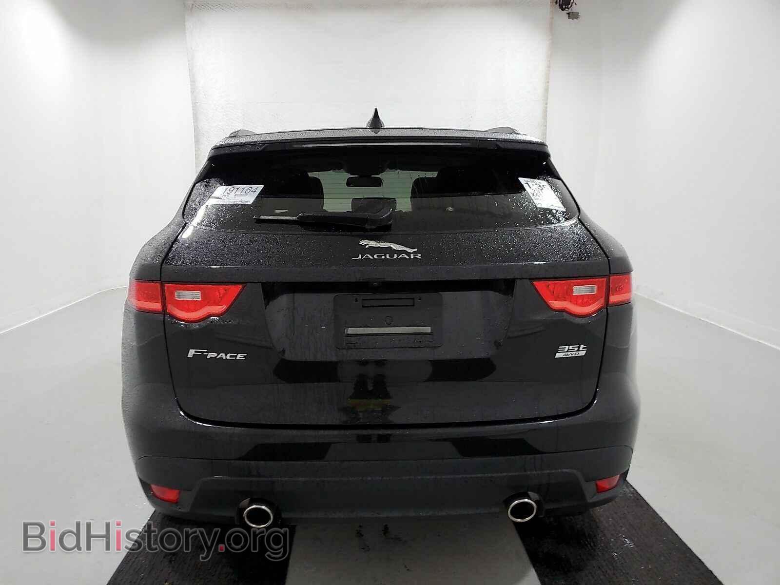 2017 Jaguar F-PACE - VIN: SADCJ2BV0HA067903 - Фото 5
