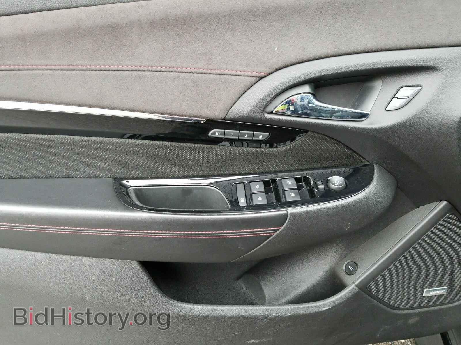2016 Chevrolet SS - VIN: 6G3F15RW3GL203388 - Фото 9