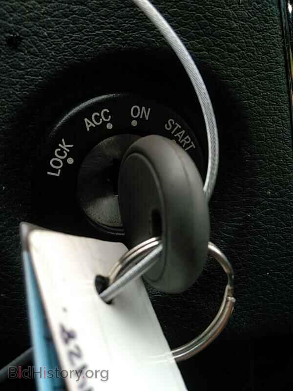 2013 Chrysler 200 - VIN: 1C3CCBBB0DN735489 - Фото 8