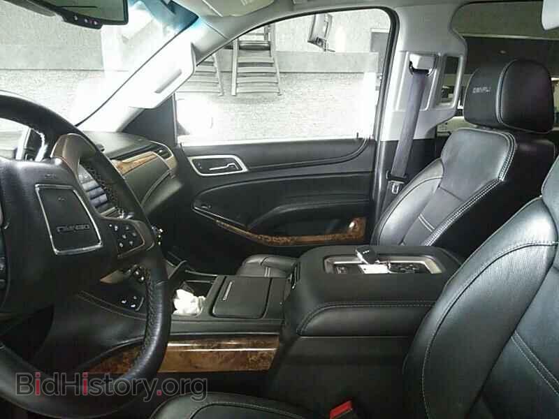 2016 GMC Yukon - VIN: 1GKS2CKJ0GR210232 - Фото 3