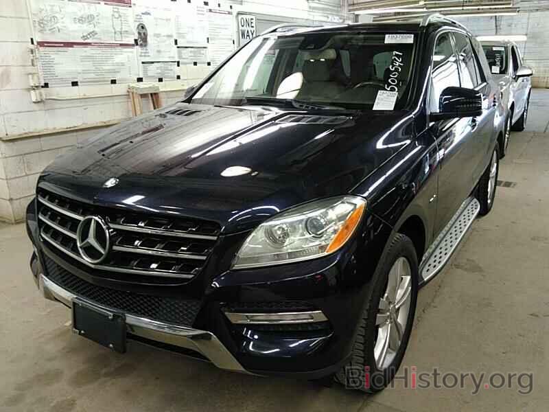 Photo 4JGDA5HB9CA045403 - Mercedes-Benz M-Class 2012