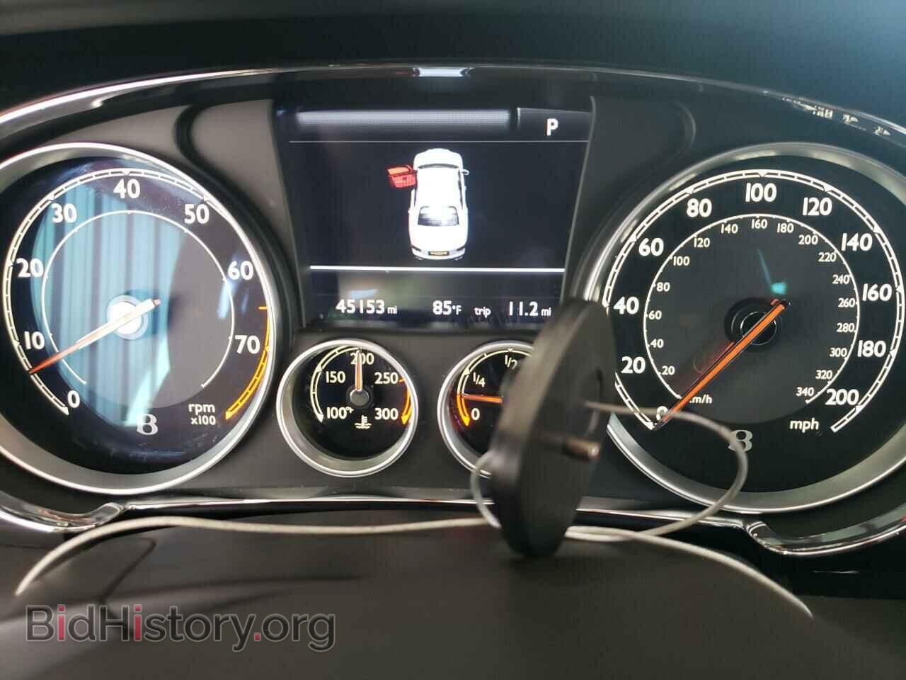 2014 Bentley Flying Spur - VIN: SCBEC9ZA9EC093882 - Фото 5