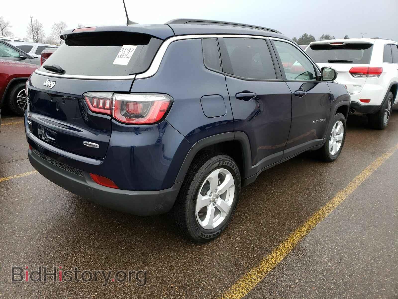 2019 Jeep Compass - VIN: 3C4NJDBB0KT659629 - Фото 2