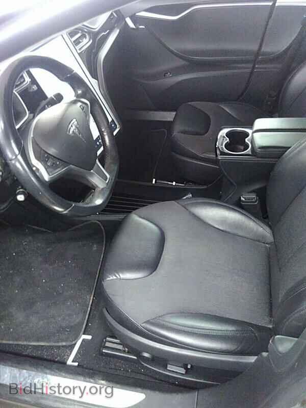 2015 Tesla Model S - VIN: 5YJSA1S20FF094031 - Фото 3