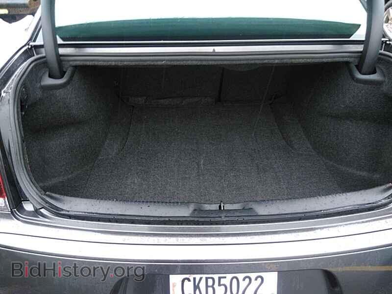 2019 Chrysler 300 - VIN: 2C3CCABG3KH516246 - Фото 7