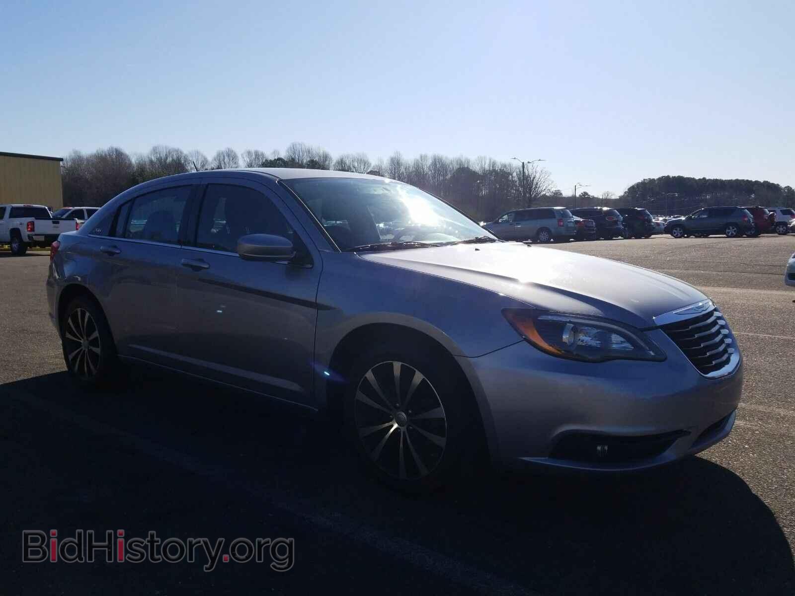2013 Chrysler 200 - VIN: 1C3CCBBB4DN515613 - Photo 3