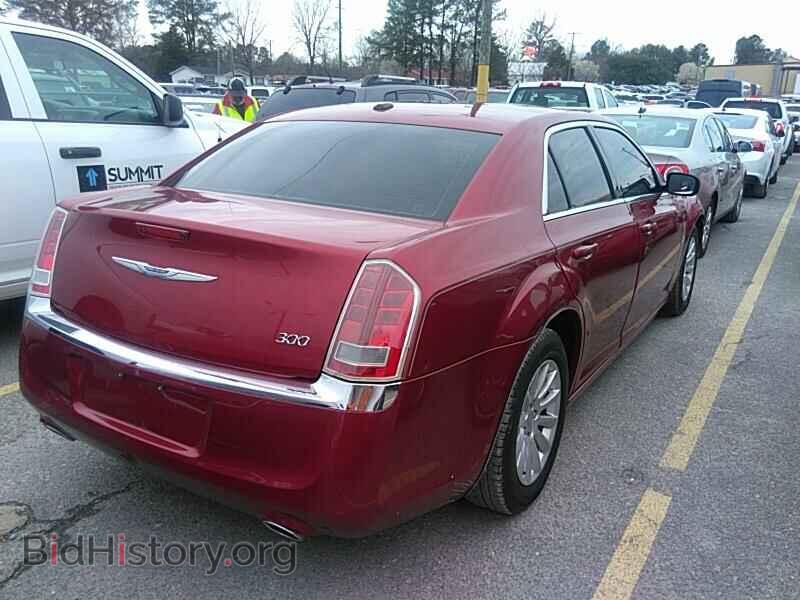 2012 Chrysler 300 - VIN: 2C3CCAAG0CH238215 - Фото 2