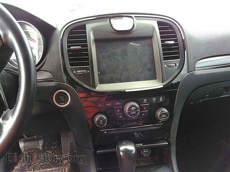 2012 Chrysler 300 - VIN: 2C3CCADT4CH313331 - Фото 4