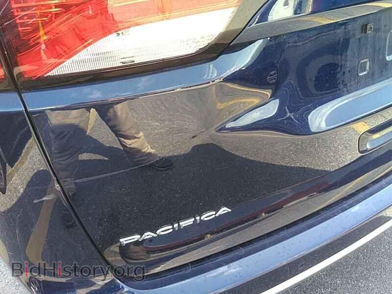 2017 Chrysler Pacifica - VIN: 2C4RC1EG7HR660225 - Фото 8