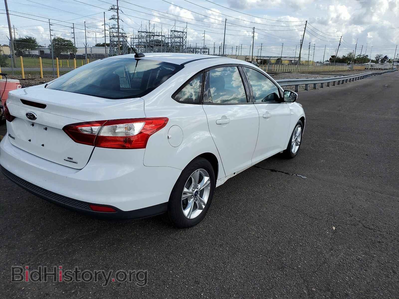2014 Ford Focus - VIN: 1FADP3F20EL296673 - Фото 2
