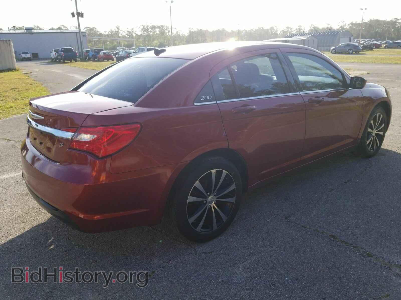 2013 Chrysler 200 - VIN: 1C3CCBBB3DN505283 - Фото 2