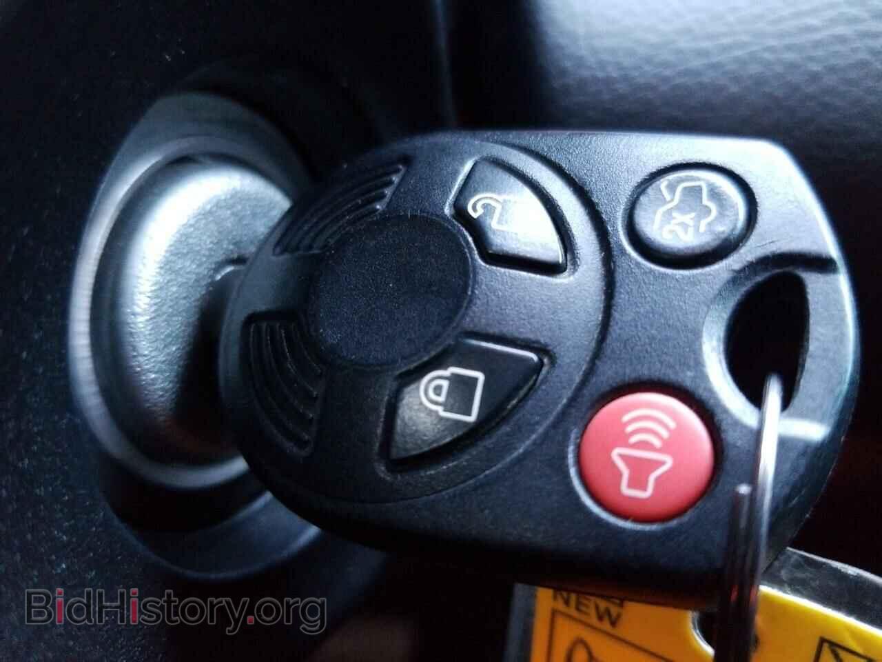 2016 Ford Focus - VIN: 1FADP3F29GL246664 - Photo 8