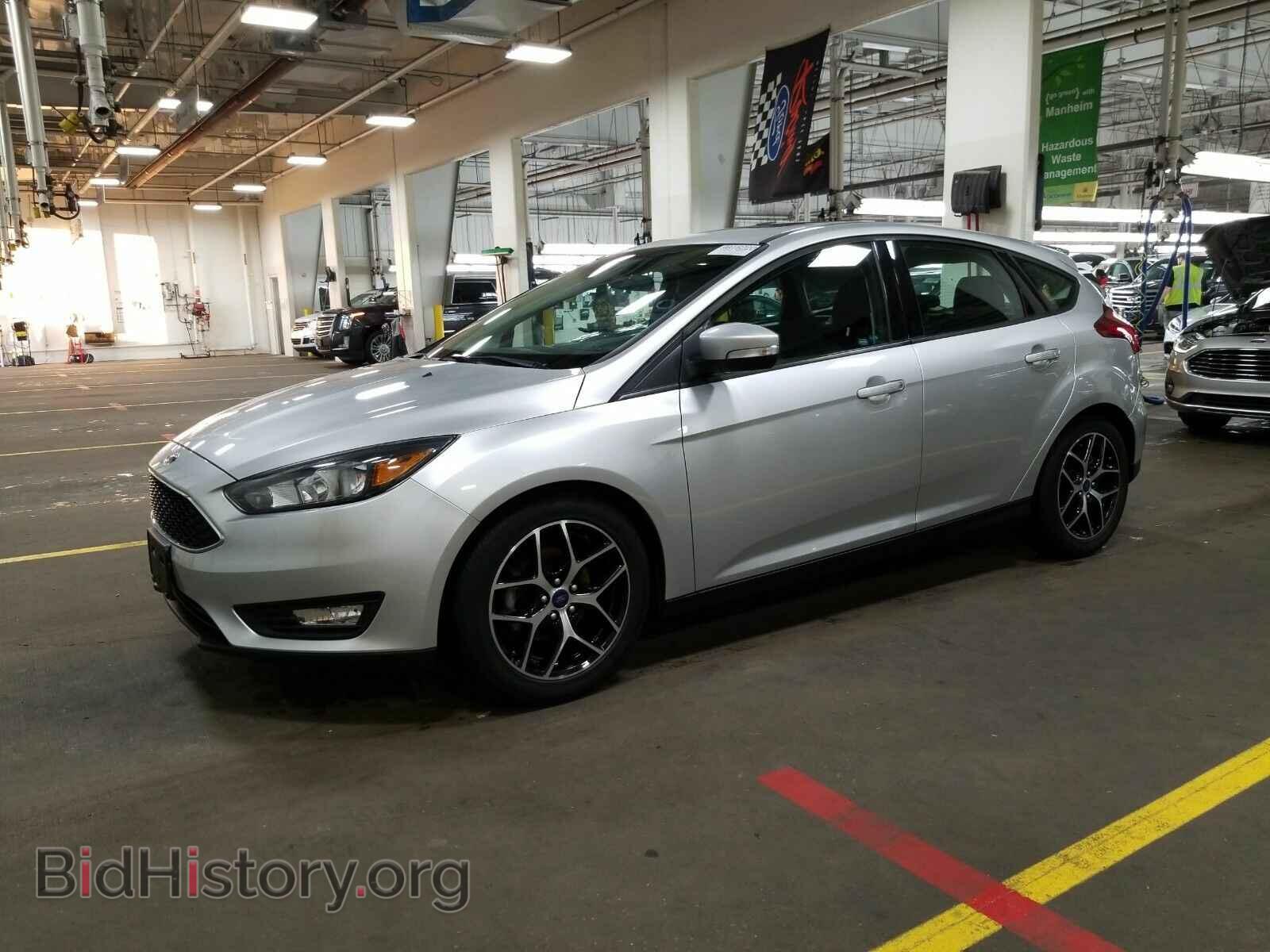 Фотография 1FADP3M25HL274255 - Ford Focus 2017