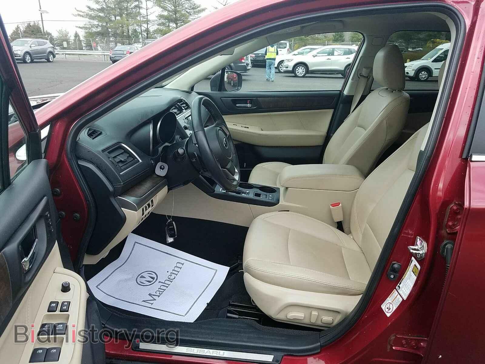 2018 Subaru Outback - VIN: 4S4BSANC9J3357541 - Фото 3