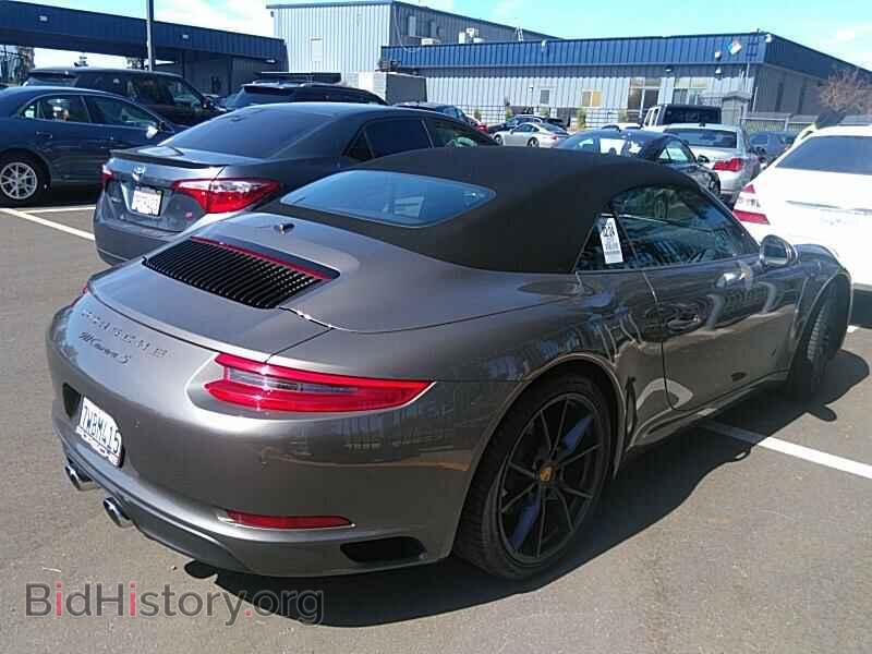 2017 Porsche 911 - VIN: WP0CB2A98HS154925 - Фото 2