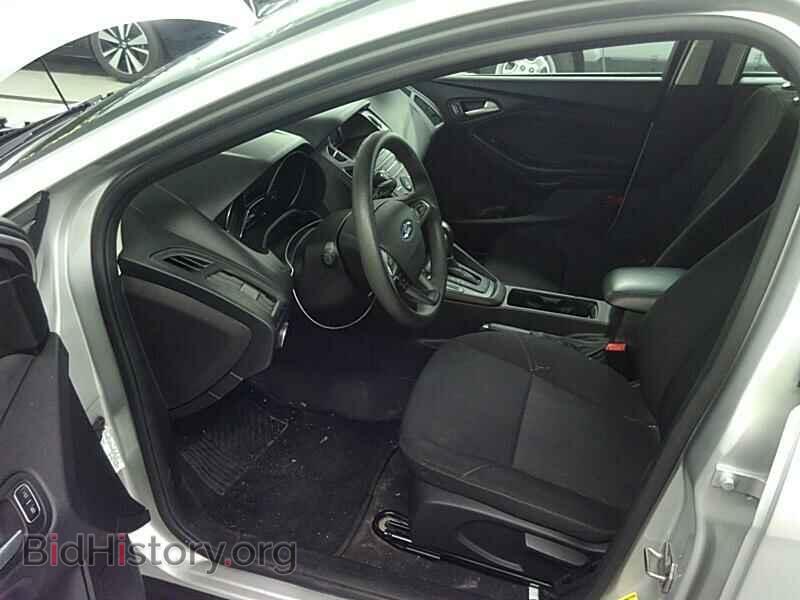 2015 Ford Focus - VIN: 1FADP3F21FL202124 - Photo 3