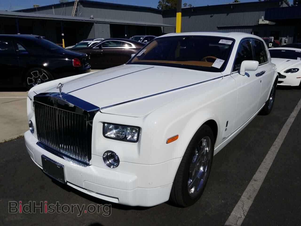 Фотография SCA1S68557UX08613 - Rolls-Royce Phantom 2007