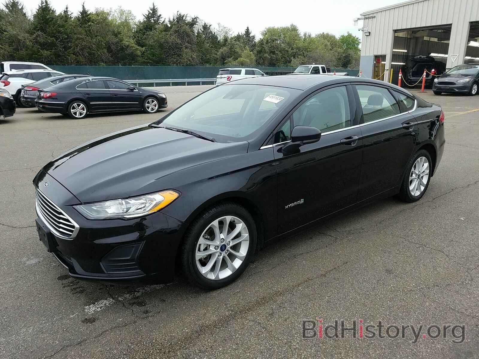 Photo 3FA6P0LU5KR187653 - Ford Fusion Hybrid 2019