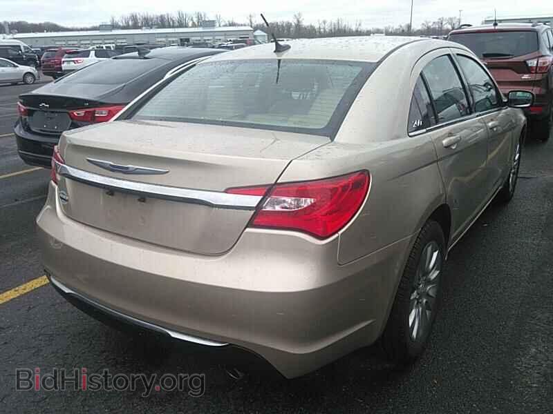 2014 Chrysler 200 - VIN: 1C3CCBAG7EN171144 - Фото 2
