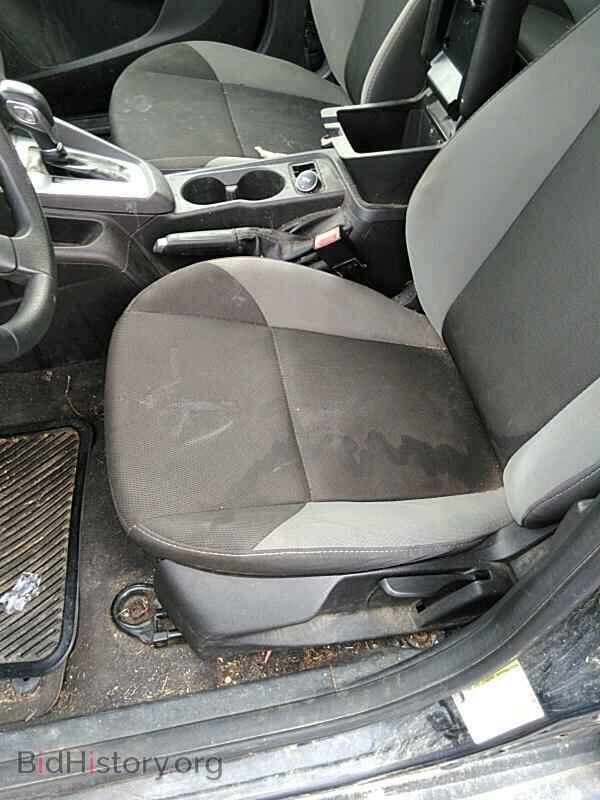 2013 Ford Focus - VIN: 1FADP3F27DL261398 - Фото 39