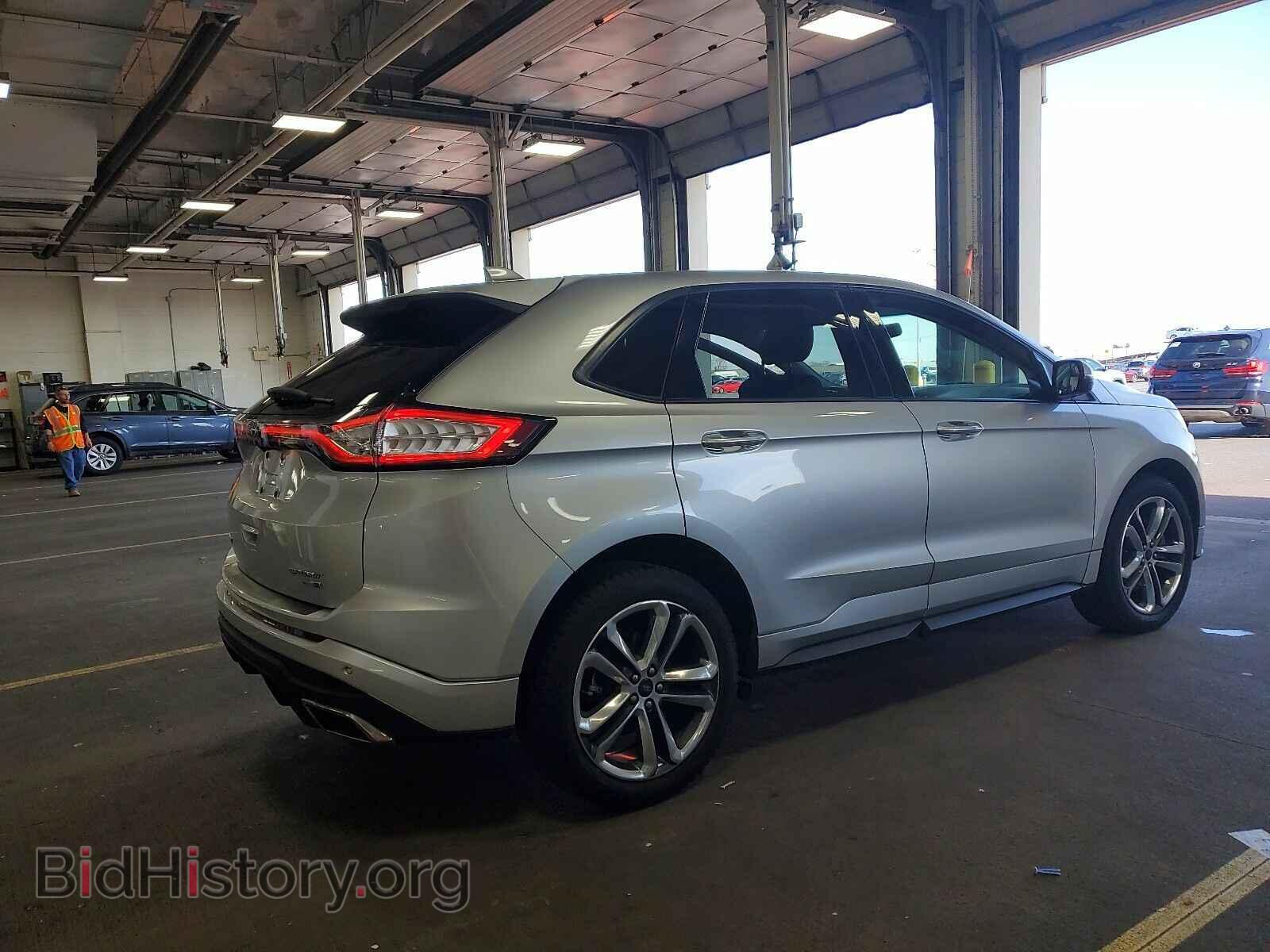 2018 Ford Edge - VIN: 2FMPK4AP3JBB15716 - Фото 2