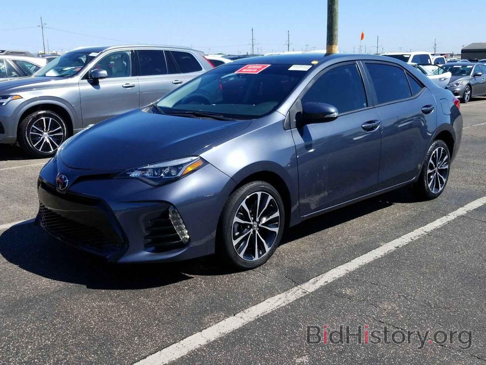 Photo 5YFBURHE2HP635031 - Toyota Corolla 2017