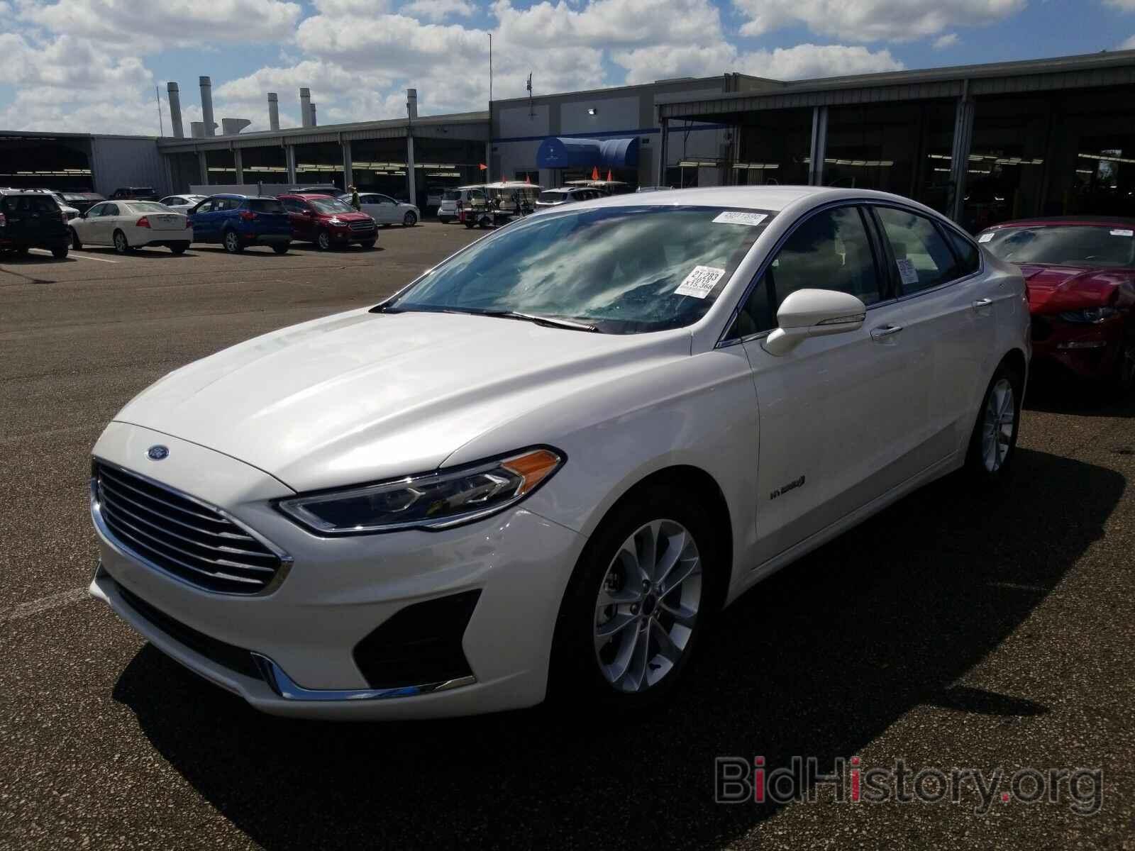 Photo 3FA6P0MU5KR256033 - Ford Fusion Hybrid 2019