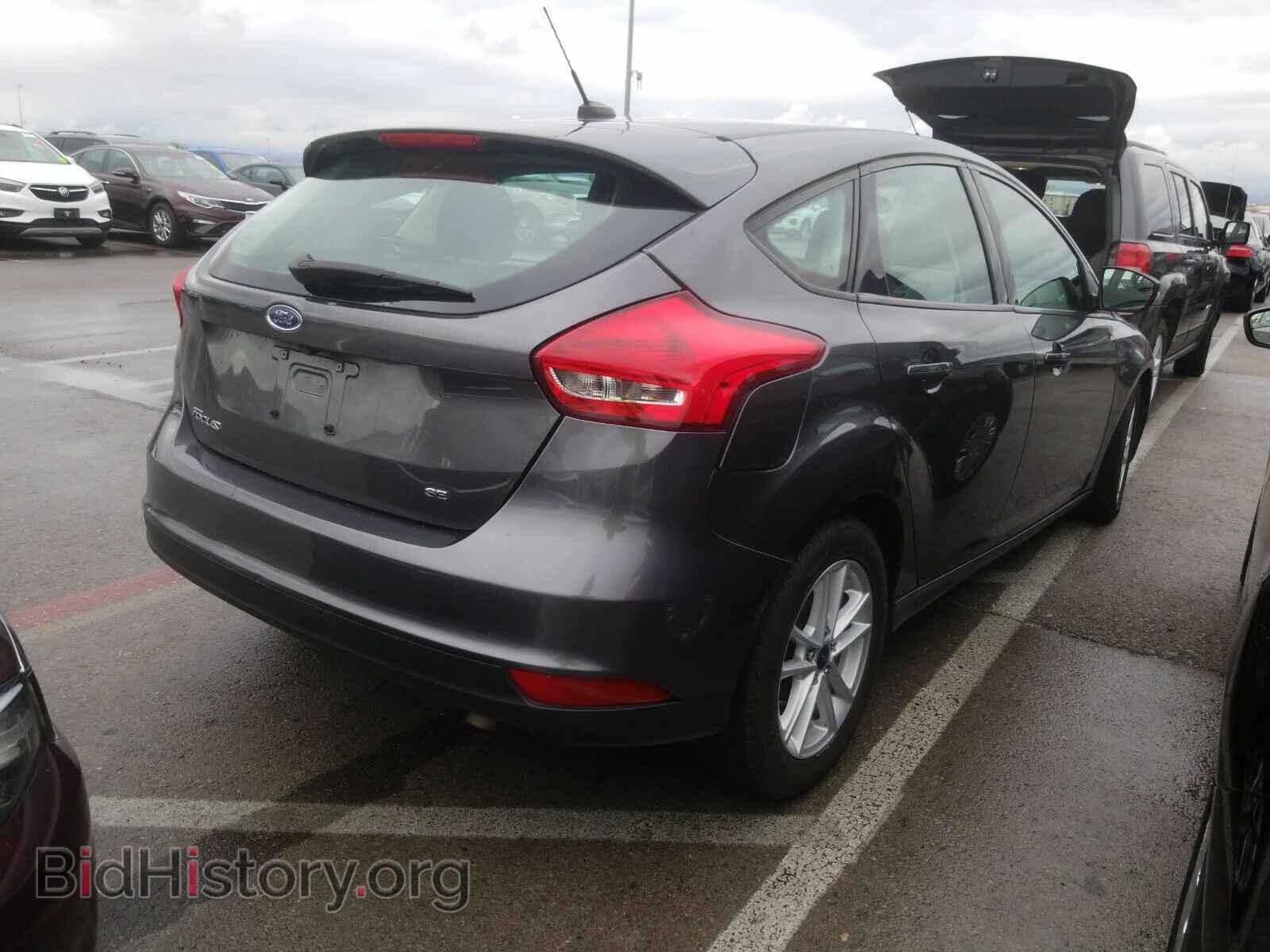 2017 Ford Focus - VIN: 1FADP3K29HL248714 - Фото 2