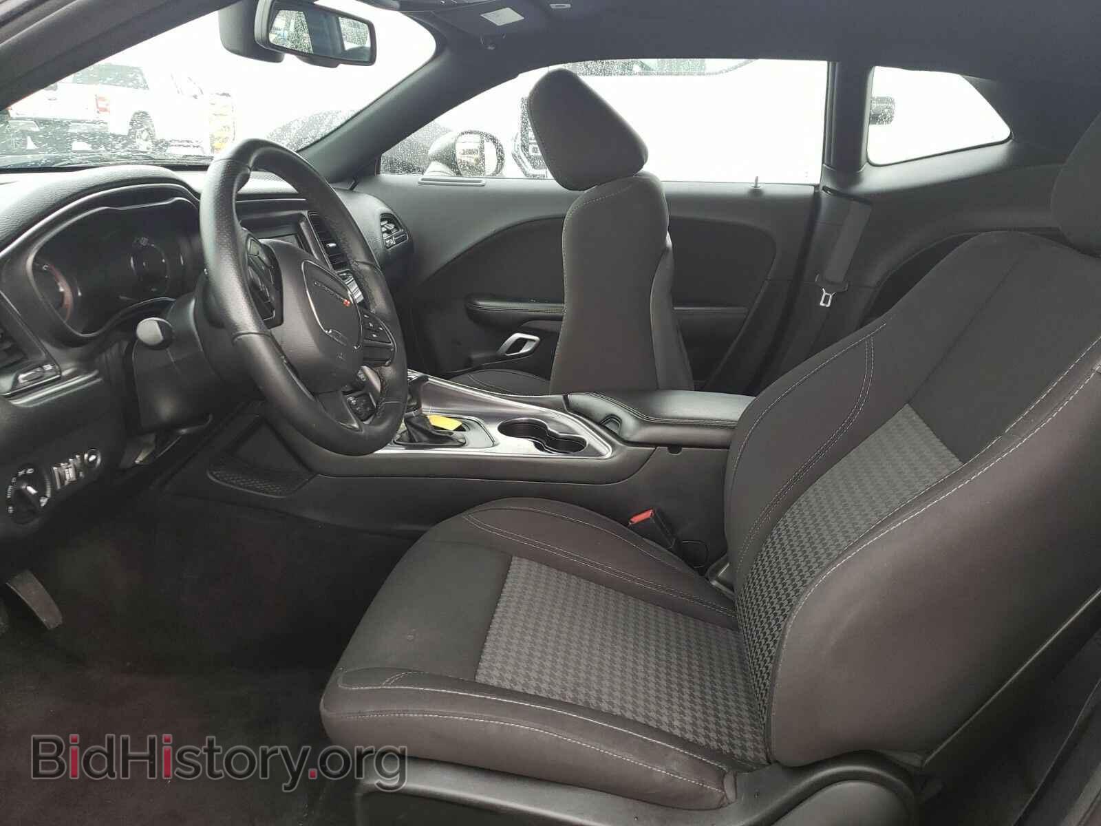 2018 Dodge Challenger - VIN: 2C3CDZAG7JH305191 - Фото 3