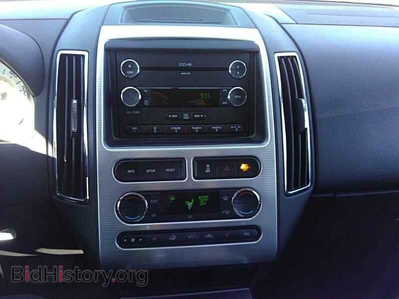 2010 Ford Edge - VIN: 2FMDK3JC5ABA56629 - Photo 4