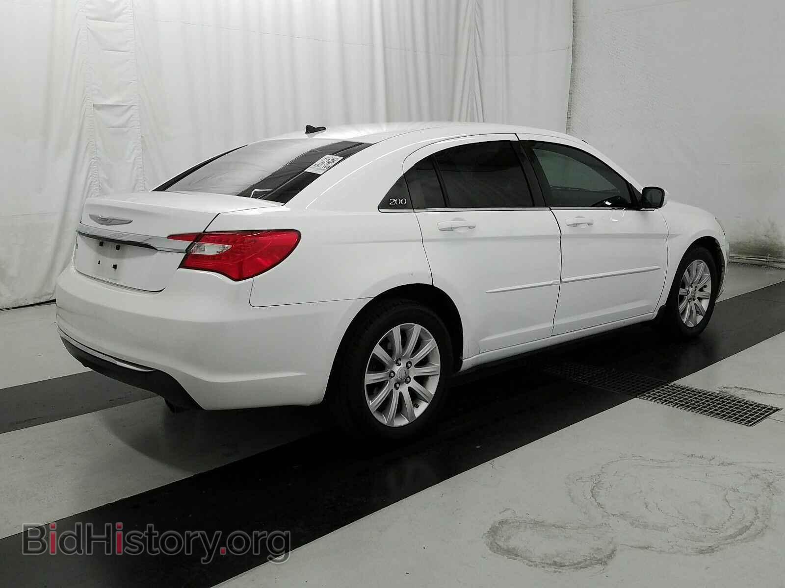 2012 Chrysler 200 - VIN: 1C3CCBBG3CN321813 - Фото 4