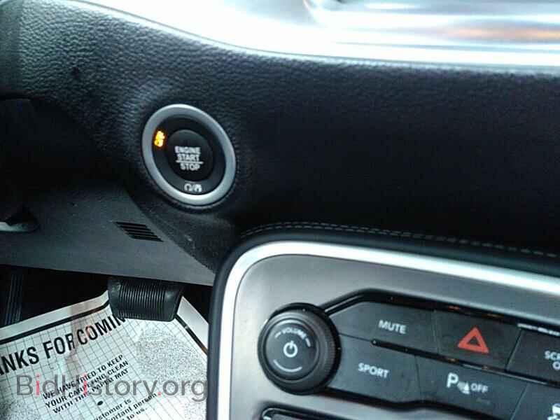 2019 Dodge Challenger - VIN: 2C3CDZBT6KH617077 - Фото 9