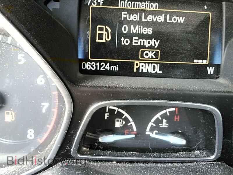 2016 Ford Focus - VIN: 1FADP3F28GL343984 - Photo 5