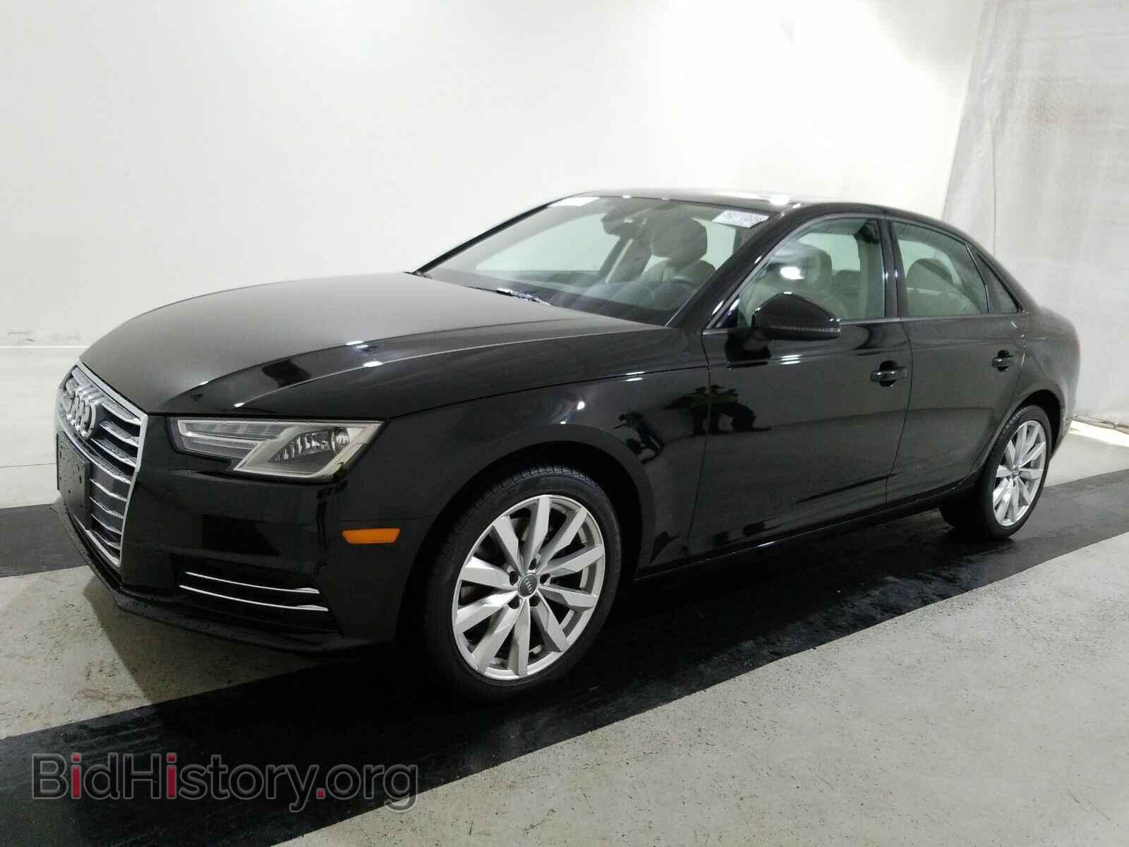 Photo WAUGMAF40HN053957 - Audi A4 2017