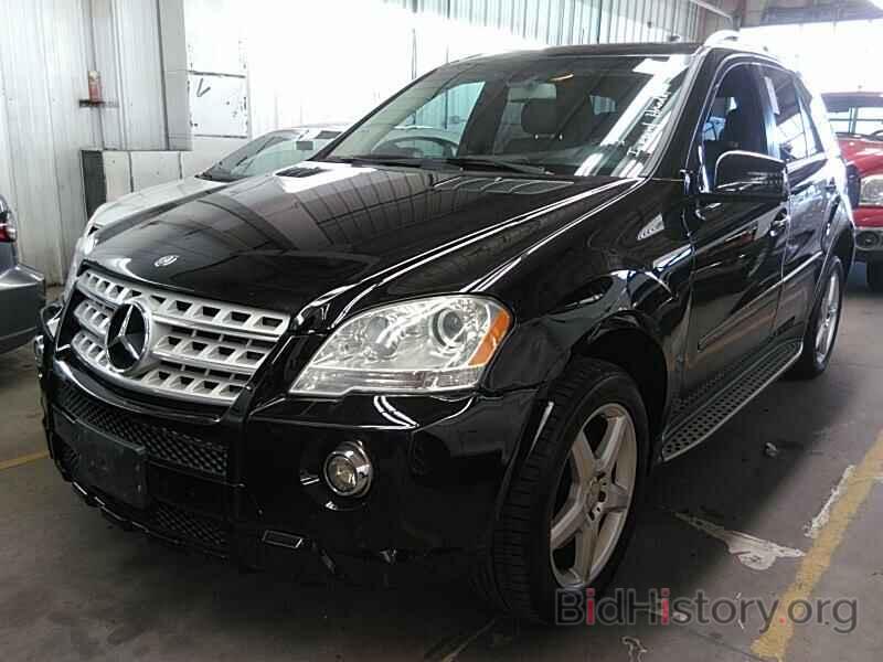 Photo 4JGBB7CB4BA706275 - Mercedes-Benz M-Class 2011