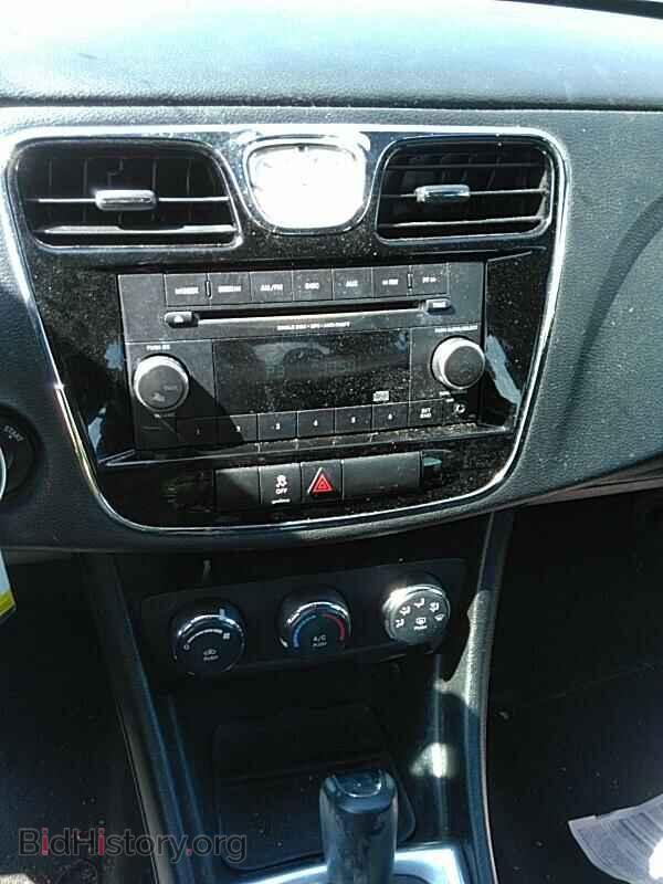 2012 Chrysler 200 - VIN: 1C3CCBAB7CN202913 - Фото 4