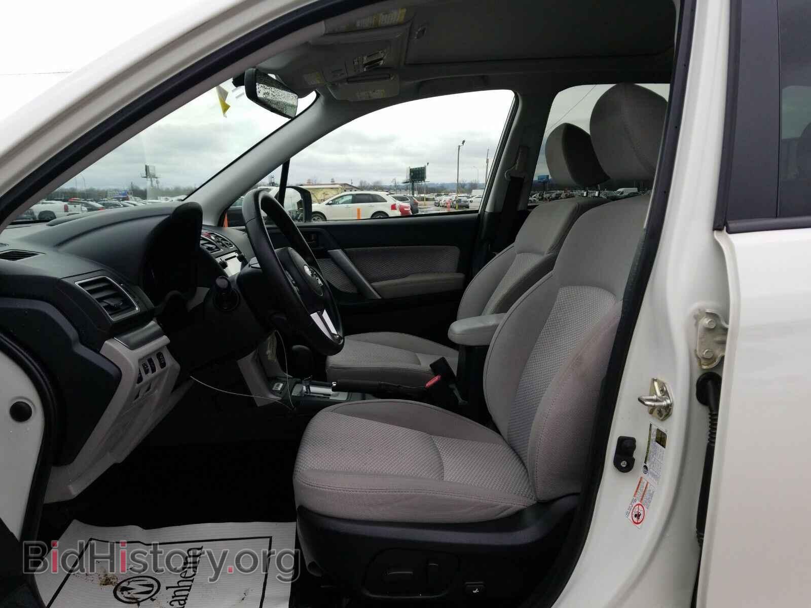 2017 Subaru Forester - VIN: JF2SJAGC8HH484817 - Фото 3