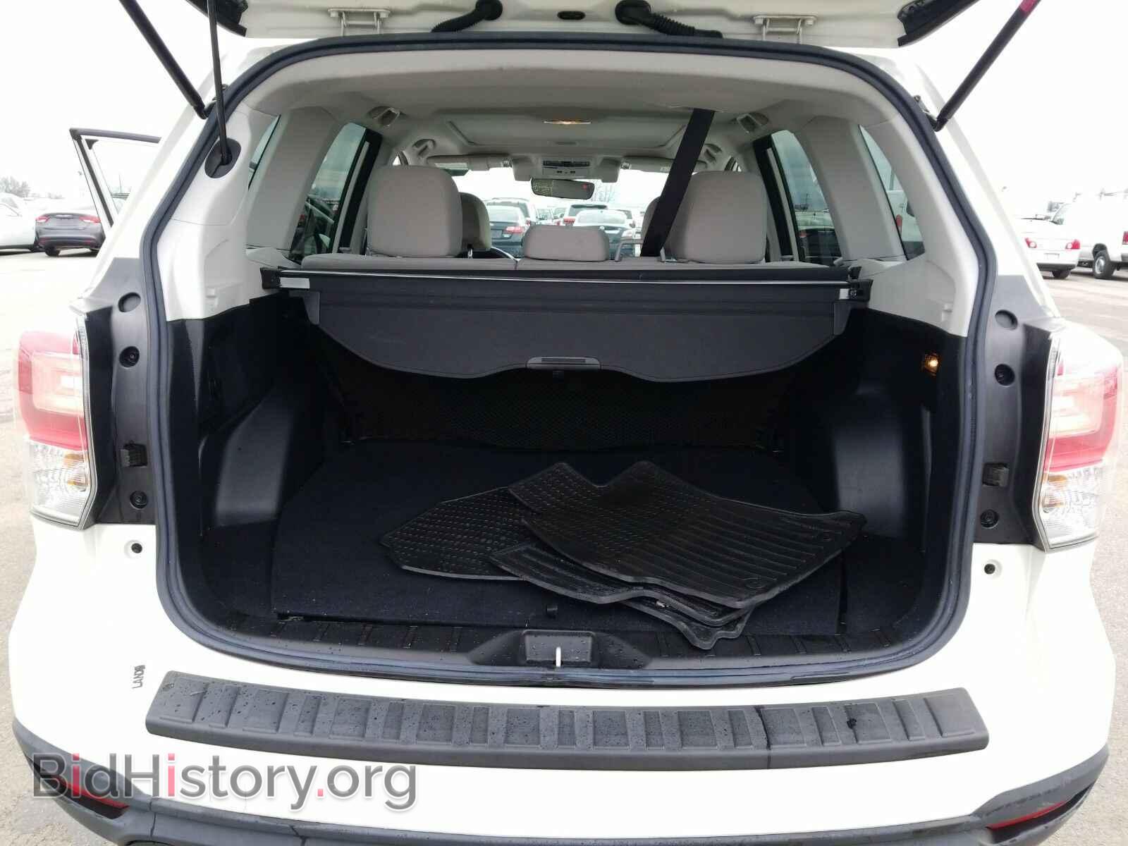 2017 Subaru Forester - VIN: JF2SJAGC8HH484817 - Фото 7