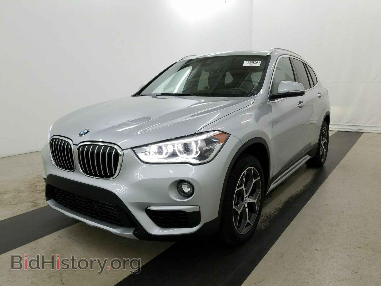 Фотография WBXHU7C35J5L08021 - BMW X1 2018