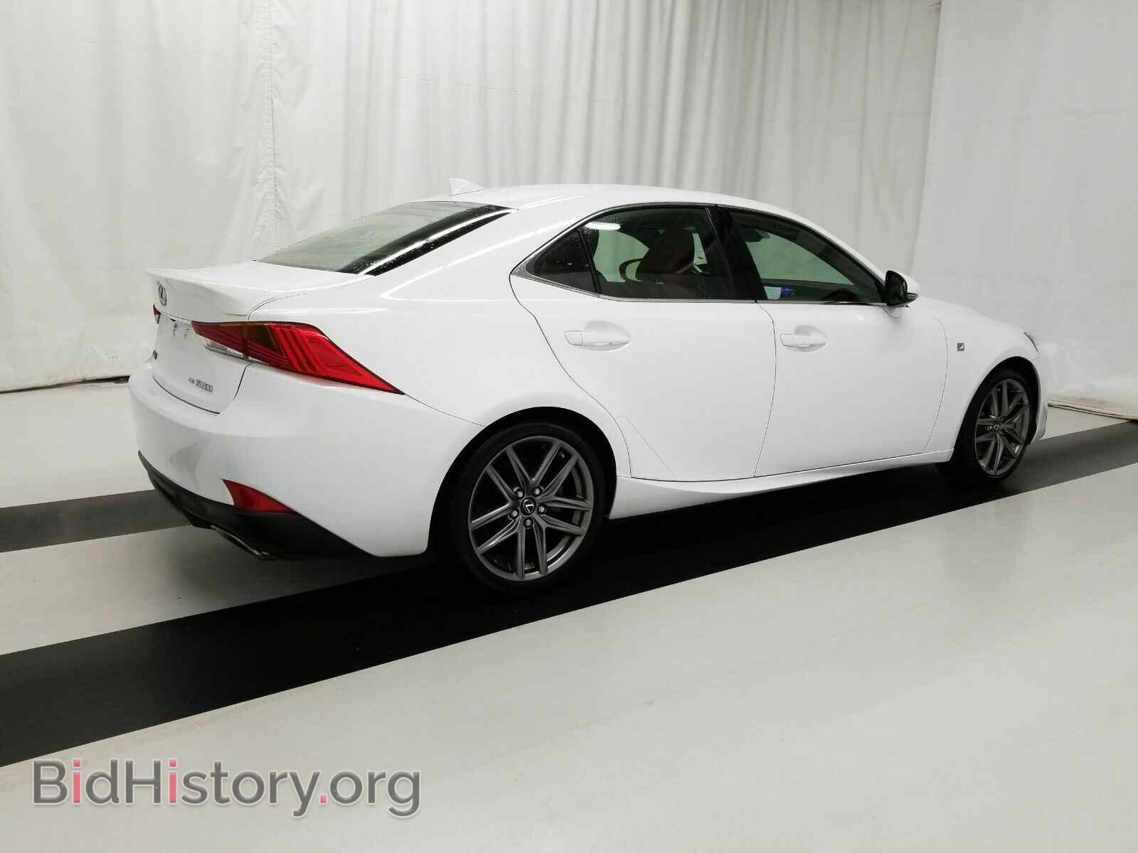 2017 Lexus IS - VIN: JTHCM1D25H5019093 - Фото 4