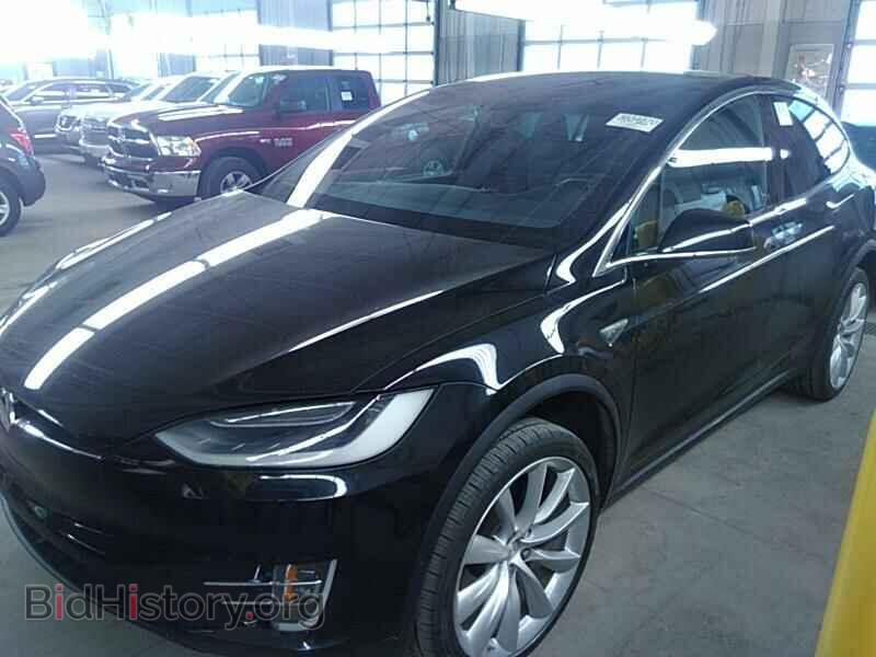 Фотография 5YJXCBE29GF013000 - Tesla Model X 2016