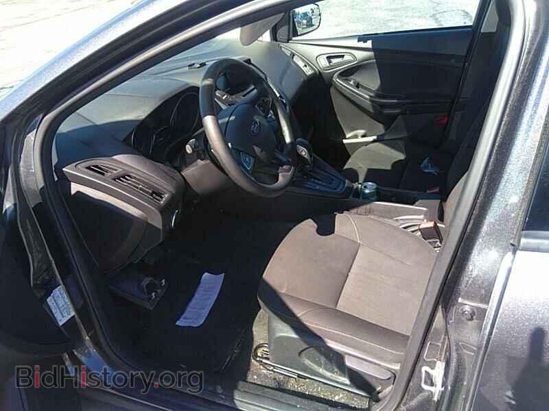 2017 Ford Focus - VIN: 1FADP3E20HL228752 - Фото 3