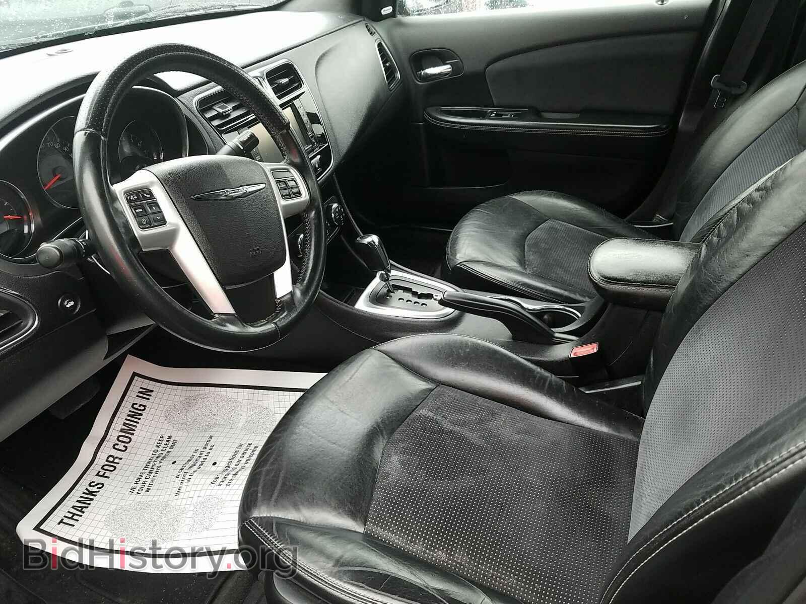 2012 Chrysler 200 - VIN: 1C3CCBHG4CN277652 - Фото 3