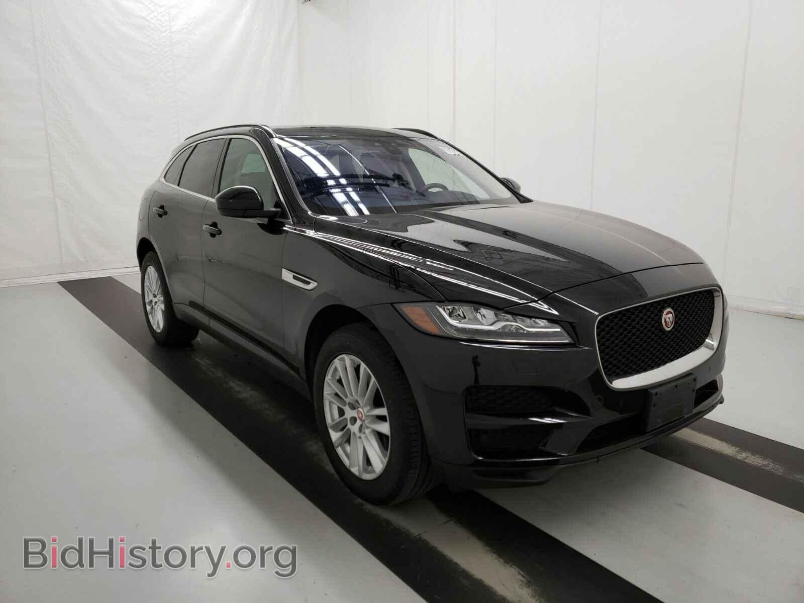 2017 Jaguar F-PACE - VIN: SADCK2BV2HA088877 - Фото 3